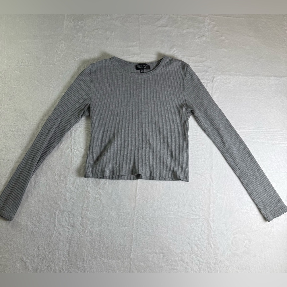 Topshop‎ Gray Ribbed Long-Sleeve Crop Top